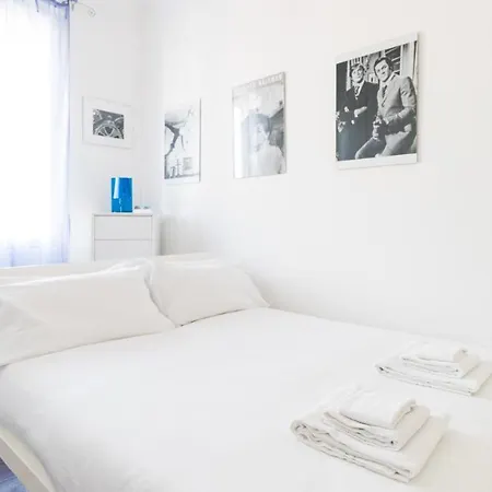 Italianway - Degli Scipioni 8 Apartmán *