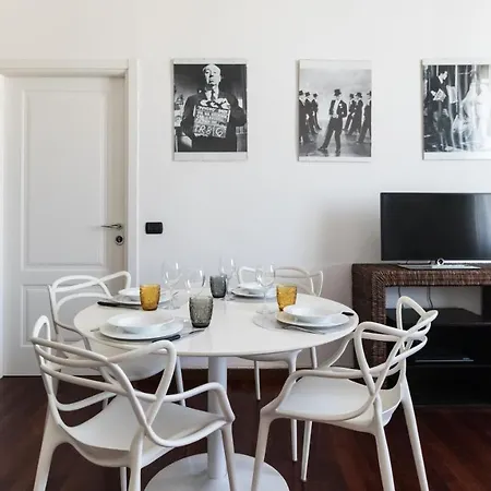 Apartmán Italianway - Degli Scipioni 8 *