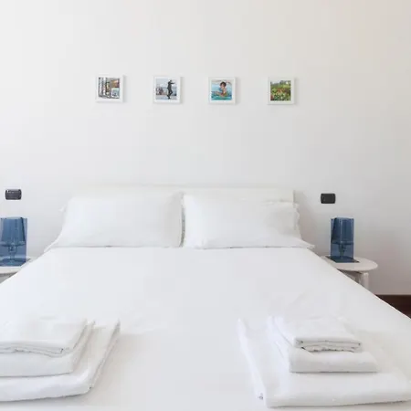 Italianway - Degli Scipioni 8 Apartmán *